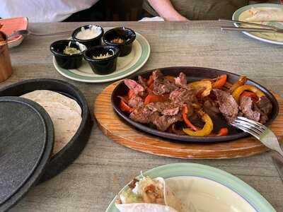 El Guaca Mexican Grill