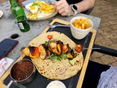 Magna Charta - Pub & Grill