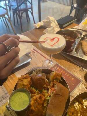 Zindiya Streatery & Bar