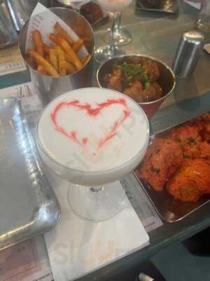 Zindiya Streatery & Bar