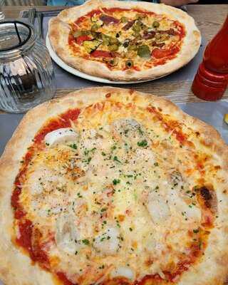 Two Brothers Grill & Pizzeria