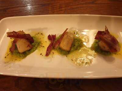 Horse & Groom - Pub & Grill