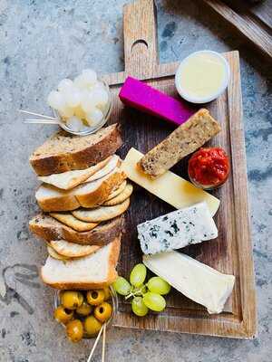 The Half Moon Free House Pub