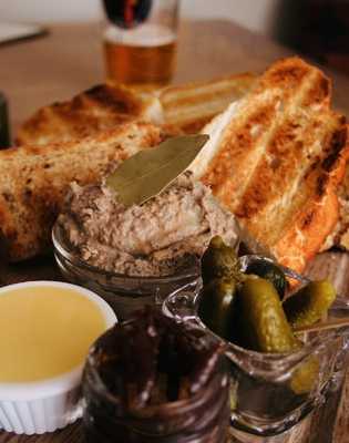 The Half Moon Free House Pub