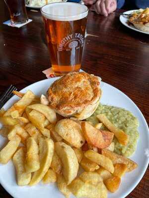 The Nottingham House