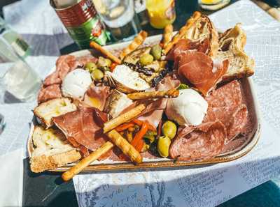 Salvi's Mozzarella Bar