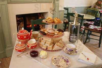 The Wrinkled Stocking Tearoom