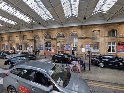 Humpit - The Hummus & Pita Bar