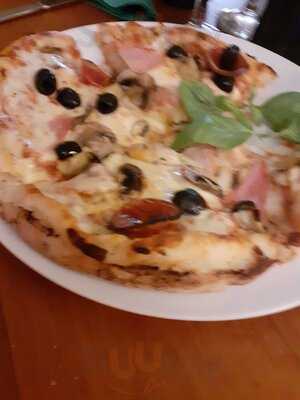 Albatross Italian Restaurant