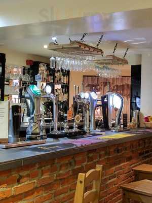 Bishop's Bar And Bistro