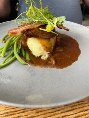 The Angel At Holmesfield