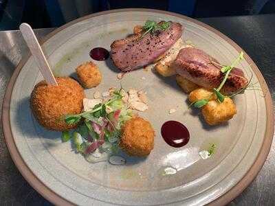 The 3 Acres Restaurant