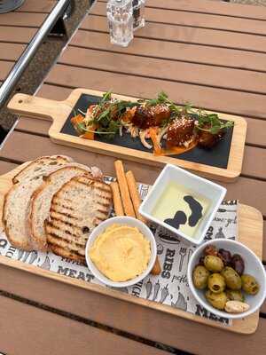 The Bells Bar & Kitchen