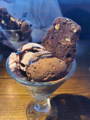 Miller And Carter Mailbox