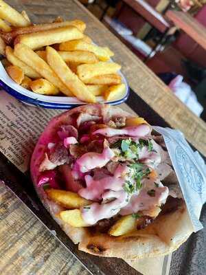 Santorini Bar & Grill