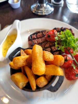Marco Pierre White Steakhouse Bar & Grill Cardiff