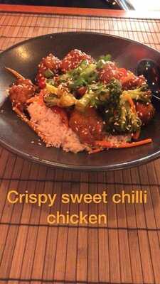 Fuzion Noodle Bar - Photo 8