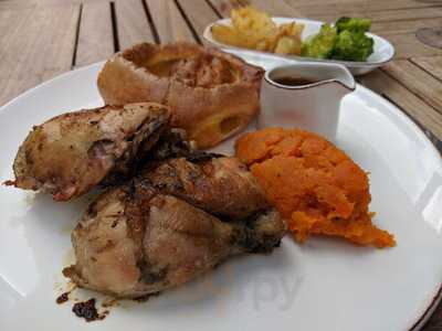 The Restaurant Bar & Grill