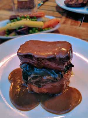 The Restaurant Bar & Grill