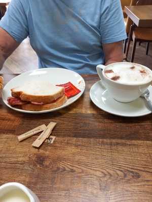 Reuben's Coffee House