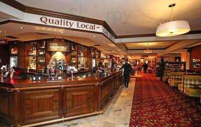 Holly Tree Farm - Dining & Carvery