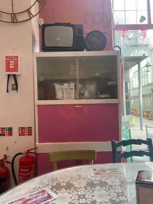 Just Grand! Vintage Tearoom