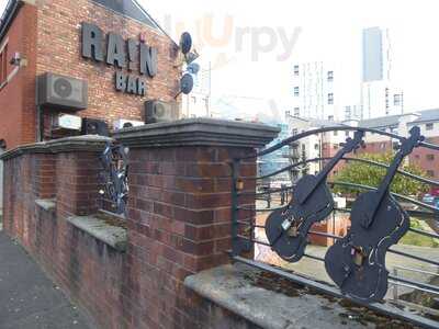Rain Bar