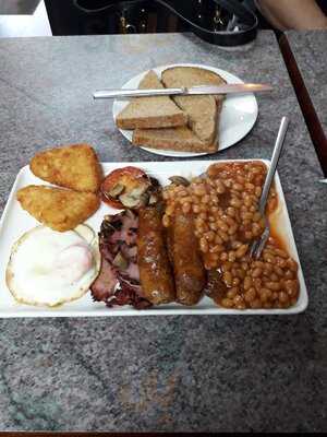 Norah Cafe & Restaurant