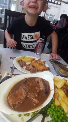 Suzie @ Five And Two Cafe