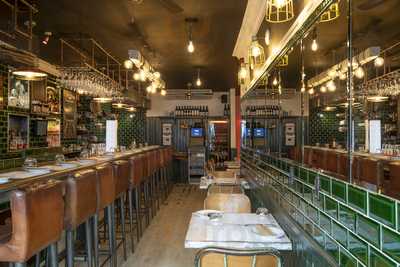 Market Restaurant And Bar