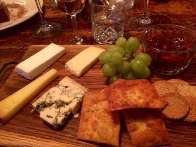 The Rivals Bar & Restaurant