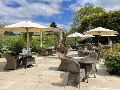 Restaurant At Fox & Hounds Country Inn