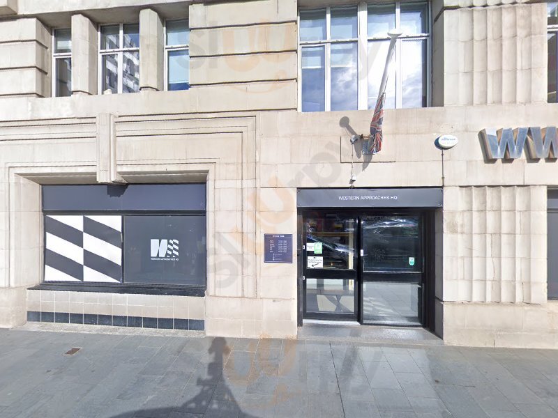 The Vincent Cafe And Cocktail Bar