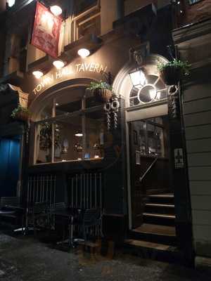 The Town Hall Tavern