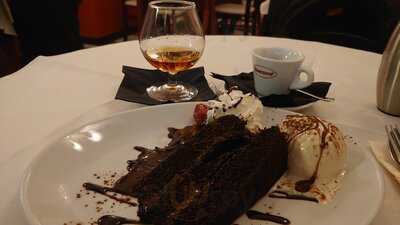 Viva Italian Restaurant & Pizzeria