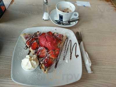 La Creperie De Claudie (victoria Park Creperie)