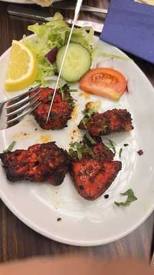 Tandoori Hut
