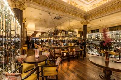 The Restaurant Bar & Grill