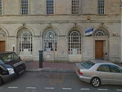 The Ivy In The Lanes