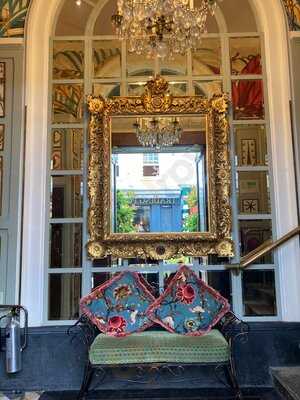 The Ivy In The Lanes