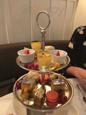 Great John Street Hotel