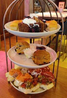 Central Oven & Shaker