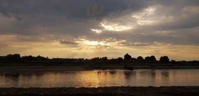 Riverside Restaurant