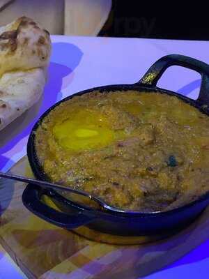 Taj Mahal Restaurant