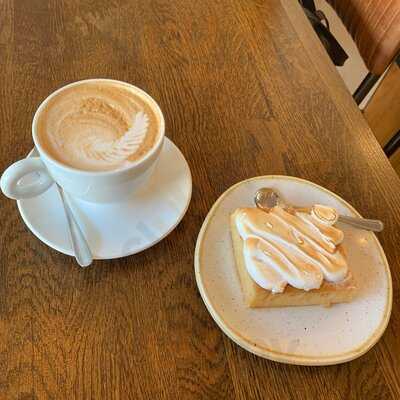 Cafe Malbec -argentine Wine & Tapas Bar-brunch