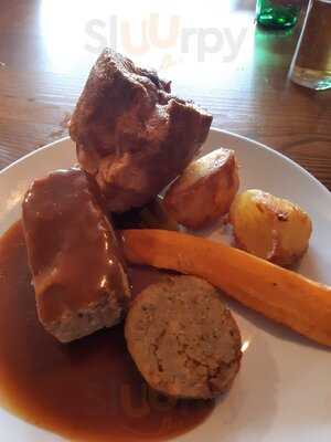 The Red Lion Thurgarton