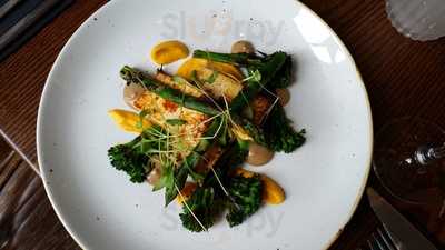 Arts Cafe Bar & Restaurant