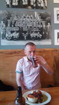 The Pie & Bottle Shop