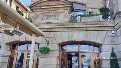 The Old Custom House