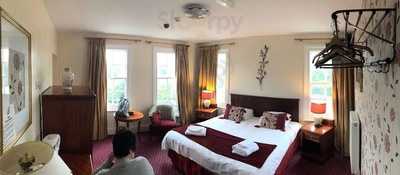 Nelson Railway Inn Hotel